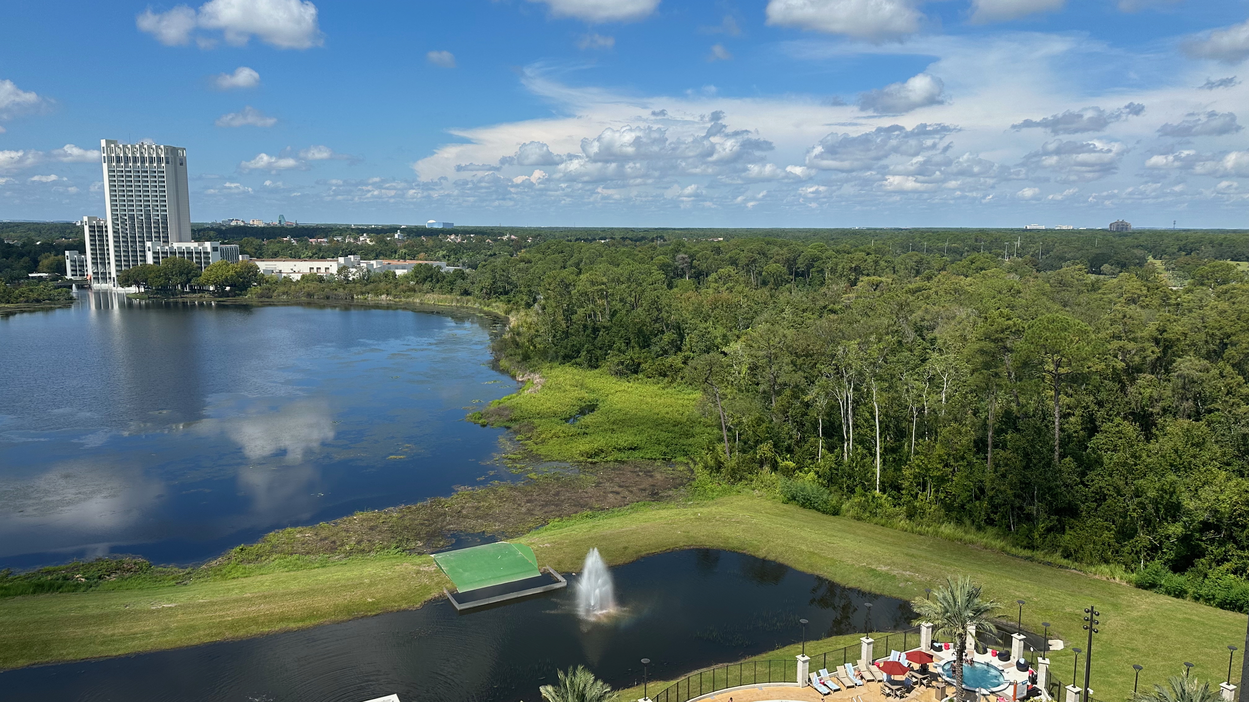 Lake Buena Vista landscape and resort view in the Orlando area